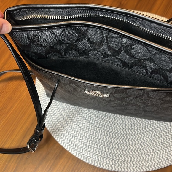 Coach File Crossbody Bag - Picture 6 of 8